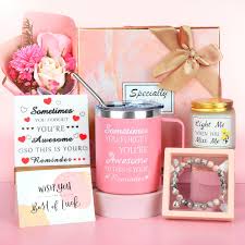 Coffret Anniversaire Valentin : Le Meilleur Cadeau Original pour Femme