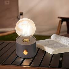 Petite Lampe LED - Éclairez Votre Espace avec Style