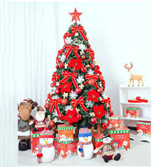 Arbre de Noël Artificiel - Élégance et Festivité à Petit Prix