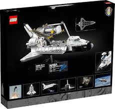 LEGO NASA Creator Expert Space Shuttle Discovery - Un Voyage Époustouflant