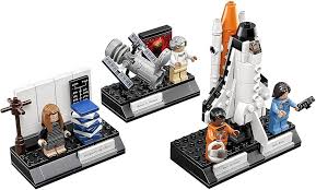 LEGO Ideas Women Femmes 21312 - Célébrez les pionnières de l'espace !